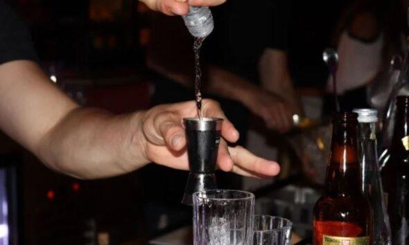 Πάτρα: Ποτά "μπόμπες" σε ανήλικους - Παρέμβαση Εισαγγελέα