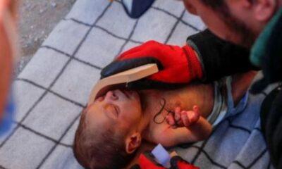 Τουρκία: Μωρό 20 ημερών σώθηκε έπειτα από 60 ώρες – Κρατούσε μια τούφα από τα μαλλιά της μητέρας του - ΒΙΝΤΕΟ