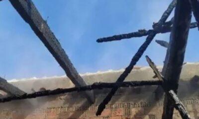 Κώστας Μάρκου για τη φωτιά στο σπίτι του: «Τουλάχιστον τη γλίτωσε το τυχερό μου καπέλο»