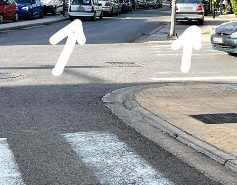 ΠΑΤΡΑ: Παράνομη στάθμηση στον 3ο Ορειβατικό - Ένα επικίνδυνο και ενοχλητικό πρόβλημα στην κυκλοφορία - ΦΩΤΟ