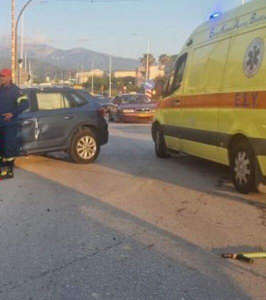 ΠΑΤΡΑ: Σύγκρουση οχημάτων στην Οδό Κανελλοπούλου - Πανικός και εγκλωβισμένη γυναίκα, χωρίς σοβαρούς τραυματισμούς