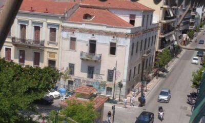 ΠΑΤΡΑ: Αφαίρεση εξωτερικών σκαλωσιών από το πρώην Μουσείο/Ωδείο - Δεν υπάρχει καμία βελτίωση...