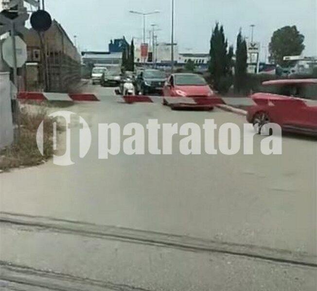 ΠΑΤΡΑ: Προβλήματα με τις μπάρες του ΟΣΕ - Οδηγούν σε έμφραγμα κυκλοφορίας και αγανάκτηση των πολιτών