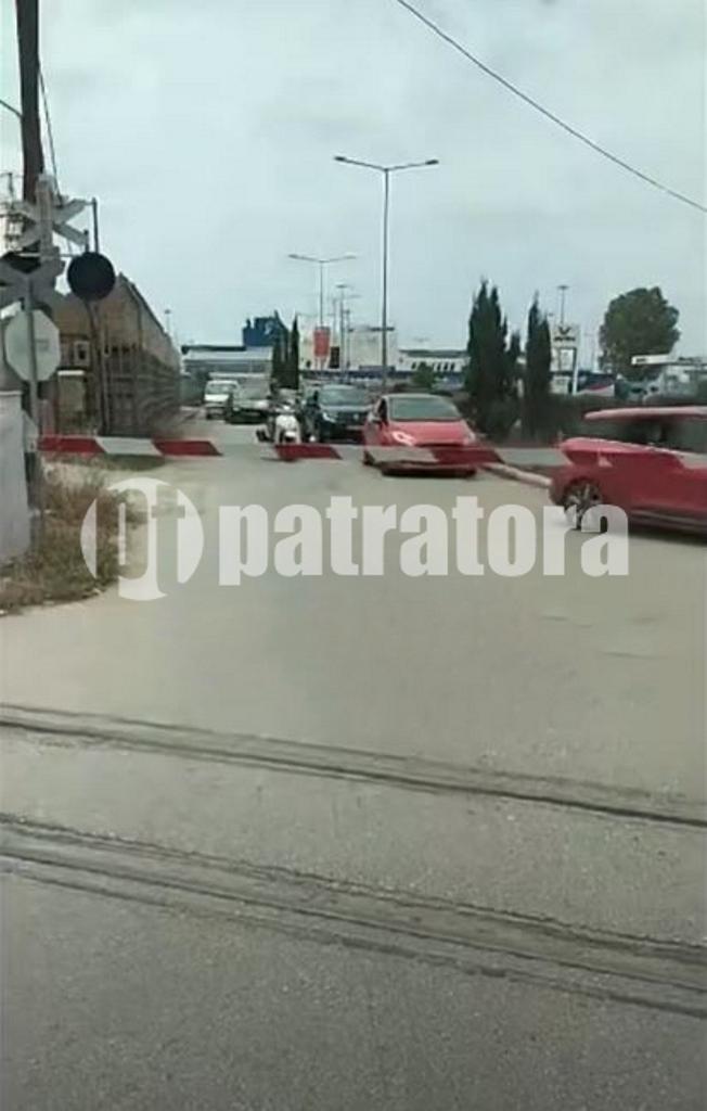 ΠΑΤΡΑ: Προβλήματα με τις μπάρες του ΟΣΕ - Οδηγούν σε έμφραγμα κυκλοφορίας και αγανάκτηση των πολιτών