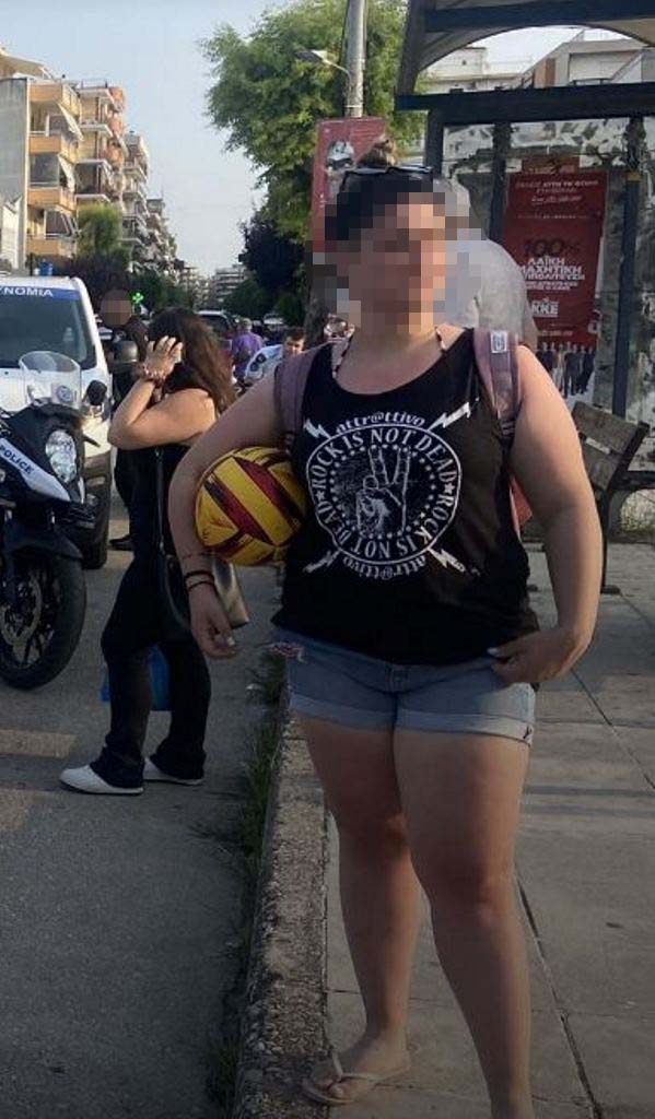 ΠΑΤΡΑ: Τροχαίο ατύχημα στο γήπεδο της Παναχαϊκής - Ελαφρύς τραυματισμός δικυκλιστή