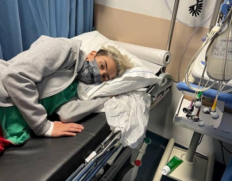 Η Απελπισία της Ραφαέλλας Πιτσικάλη: Μία γροθιά στο στομάχι για τον ΕΣΥ