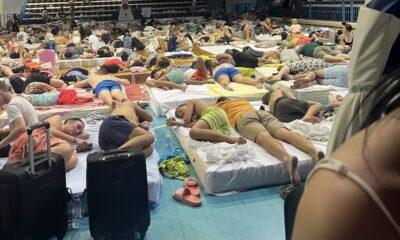 Αποθέωση για τους κατοίκους της Ρόδου από τουρίστες, ενώ το κράτος αφήνεται στο περιθώριο: Ιδιωτικές πρωτοβουλίες λύνουν τα χέρια