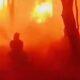 "Φύγε, δεν κόβεται" - Σοκαριστικές εικόνες από την ανεξέλεγκτη πυρκαγιά στη Ρόδο - Οι πυροσβέστες αντιμέτωποι με τις φλόγες σε απόσταση αναπνοής - ΒΙΝΤΕΟ
