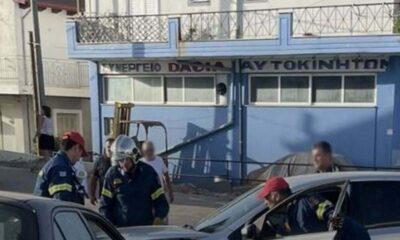 ΠΑΤΡΑ: Σοβαρό τροχαίο ατύχημα με εγκλωβισμένο τραυματία στην Οδό Δημοκρατίας στην Οβρυά - Ενας τραυματίας διακομίστηκε στο νοσοκομείο