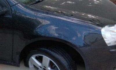 ΠΑΤΡΑ: Κίνδυνος στην οδό Δημητσάνας 11 - Υπερμεγέθης λακκούβα προκαλεί ανησυχία και κινδύνους στην κυκλοφορία