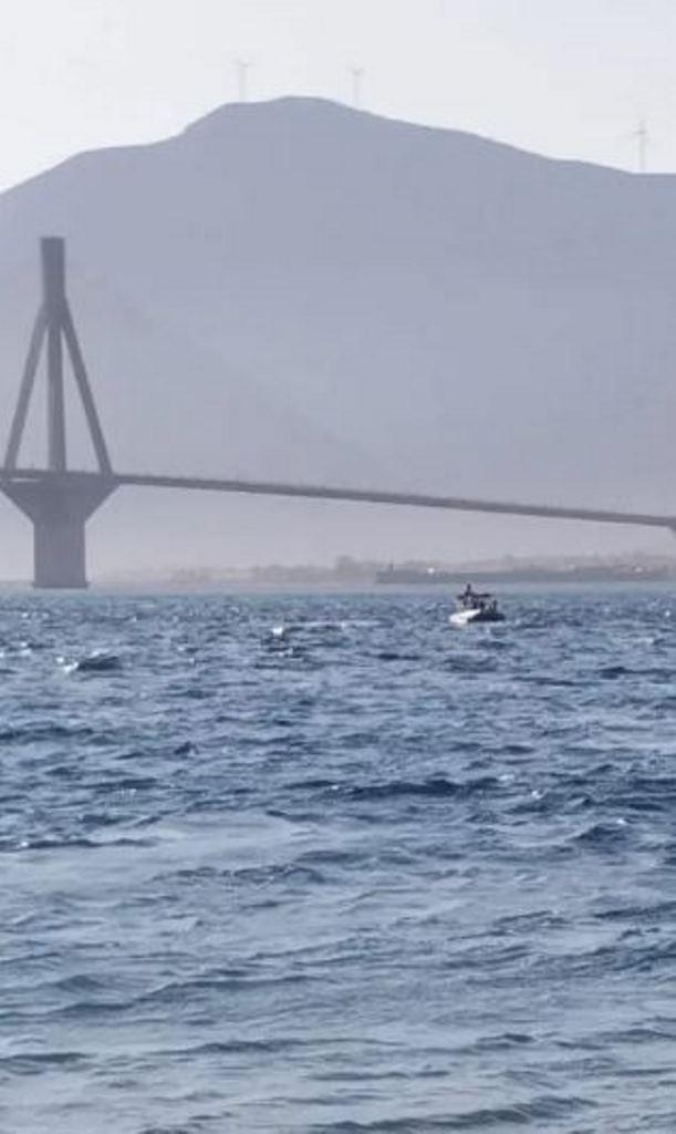 ΠΑΤΡΑ: Η Απίστευτη περιπέτεια στο Ρίο - Η Συγκλονιστική διάσωση δύο κοριτσιών από φουσκωτό στρώμα στα ρεύματα της θάλασσας