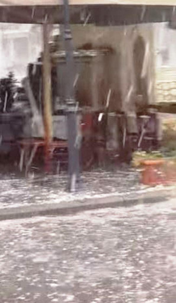 Έκτακτο: Κακοκαιρία «Elias» χτυπάει την Ελλάδα - Σφοδρή χαλαζόπτωση και εκτεταμένη βροχόπτωση στην Αχαΐα - ΒΙΝΤΕΟ