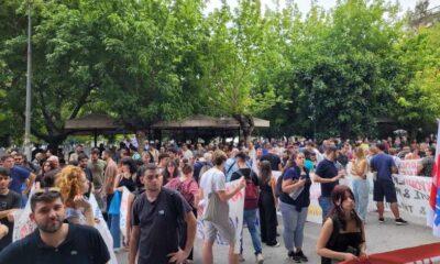 ΠΑΤΡΑ: Μαζική Απεργιακή Πορεία στην Πάτρα με Συμμετοχή Εκατοντάδων Οργανισμών και Χιλιάδων Διαδηλωτών