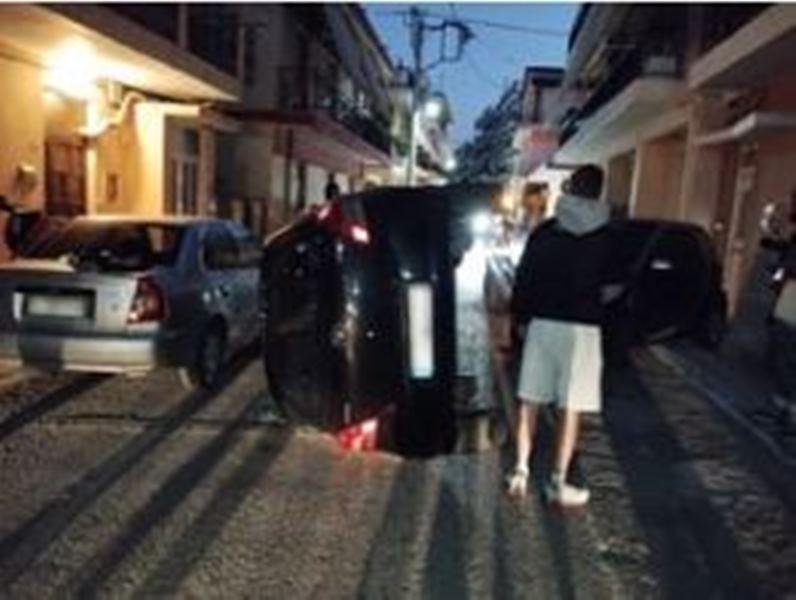 ΠΑΤΡΑ: Τροχαίο ατύχημα στην Αγυιά - ΙΧ ντεραπάρει στην οδό Ορφανίδου - ΦΩΤΟ