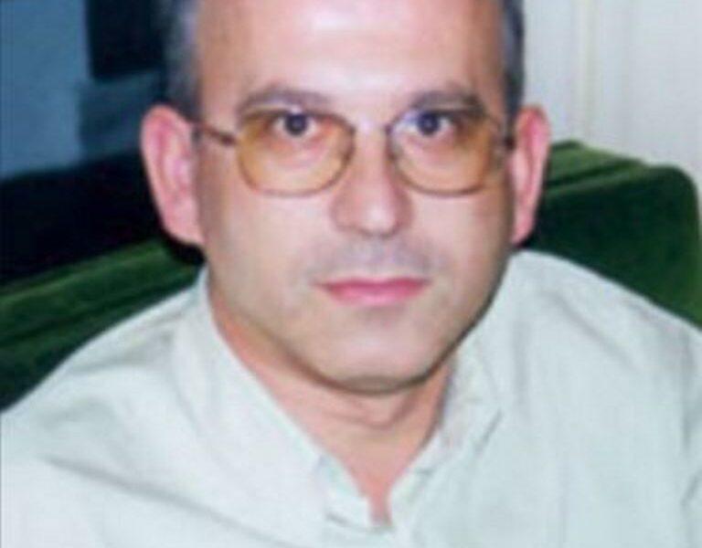 ΠΑΤΡΑ: Θλίψη και Αποχαιρετιστήριο Μήνυμα για τον Καθηγητή Φαρμακευτικής του Πανεπιστημίου Πάτρων, Παύλο Κλεπετσάνη