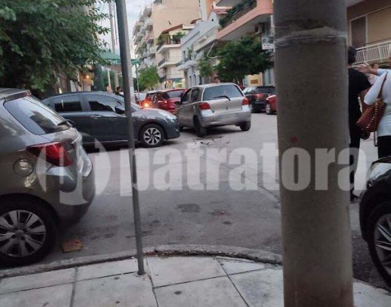 ΠΑΤΡΑ: Τροχαίο στην Οδό Καποδιστρίου και Θεμιστοκλέους Εξελίχθηκε σε Επεισόδιο με Σωματική Επίθεση - ΦΩΤΟ