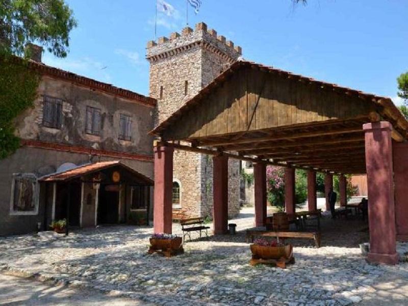 Αχαΐα Κλάους