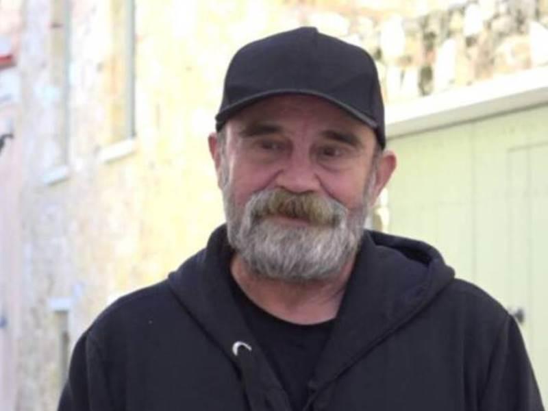 ΠΑΤΡΑ-Πολυχρονόπουλος στις Κατηγορίες: "Ναι, Είμαι Εδώ - Να 'ρθετε να Με Πάρετε"