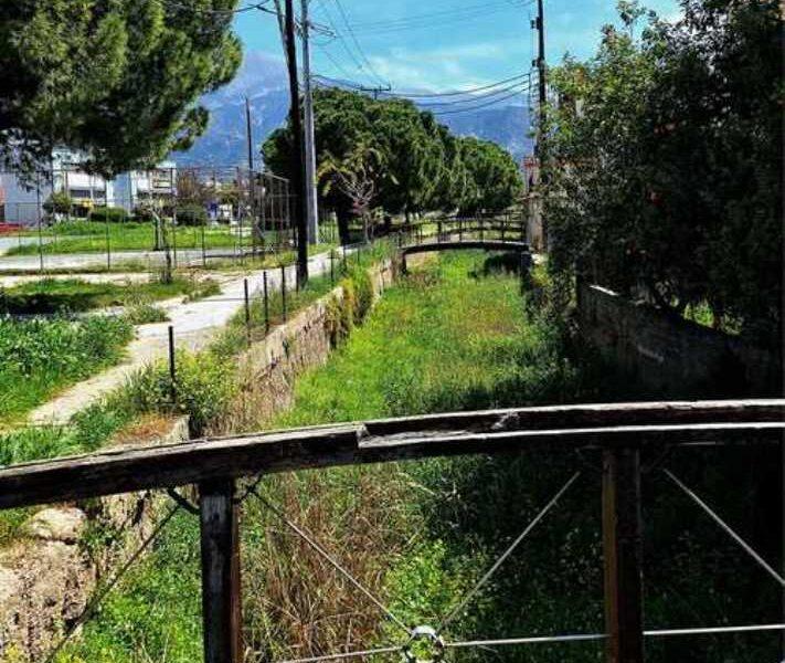 ΠΑΤΡΑ-Κίνδυνος πλημμύρας στις εκβολές του Διακονιάρη: Ανάγκη για καθαρισμό του ποταμού