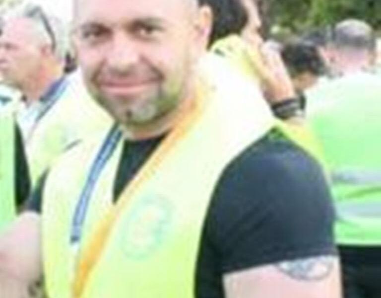 Τραγική Έκβαση: Αστυνομικός της ΕΛΑΣ Σπύρος Τζεραβίνης Κατέρρευσε στο Σπίτι Κατά Τη Διάρκεια Διαδικτυακής Συνομιλίας