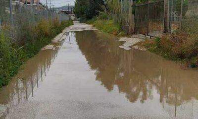 Λίμνη η οδός Σουνίου στην Πάτρα μετά από βροχή - Χρόνιο το πρόβλημα, άφαντες οι λύσεις - ΦΩΤΟ