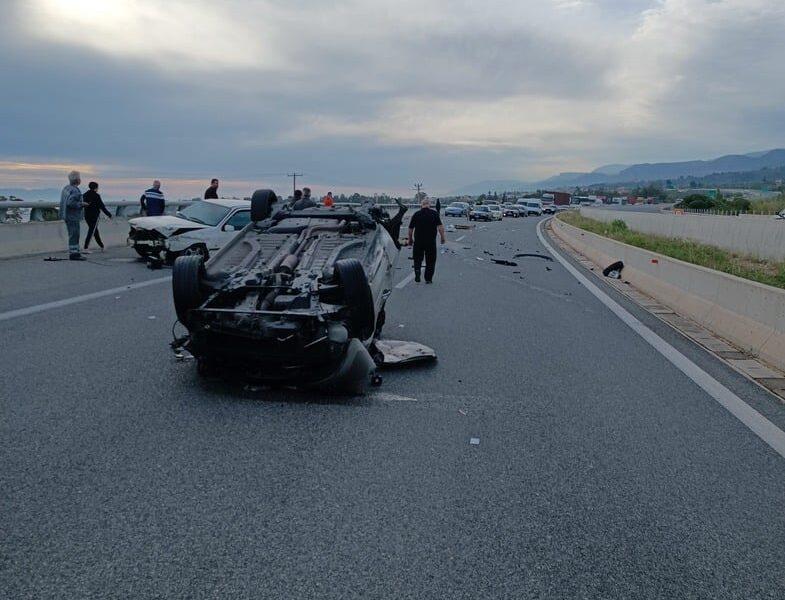 Επεισοδιακή επιστροφή της ΝΕΠ από την Κρήτη - Ατύχημα με βανάκι - ΦΩΤΟ