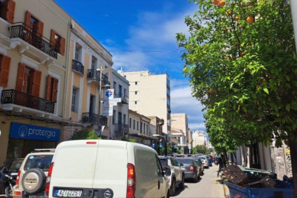 Χάος στο κέντρο της Πάτρας με την άφιξη της Ολυμπιακής Φλόγας - ΔΕΙΤΕ LIVE