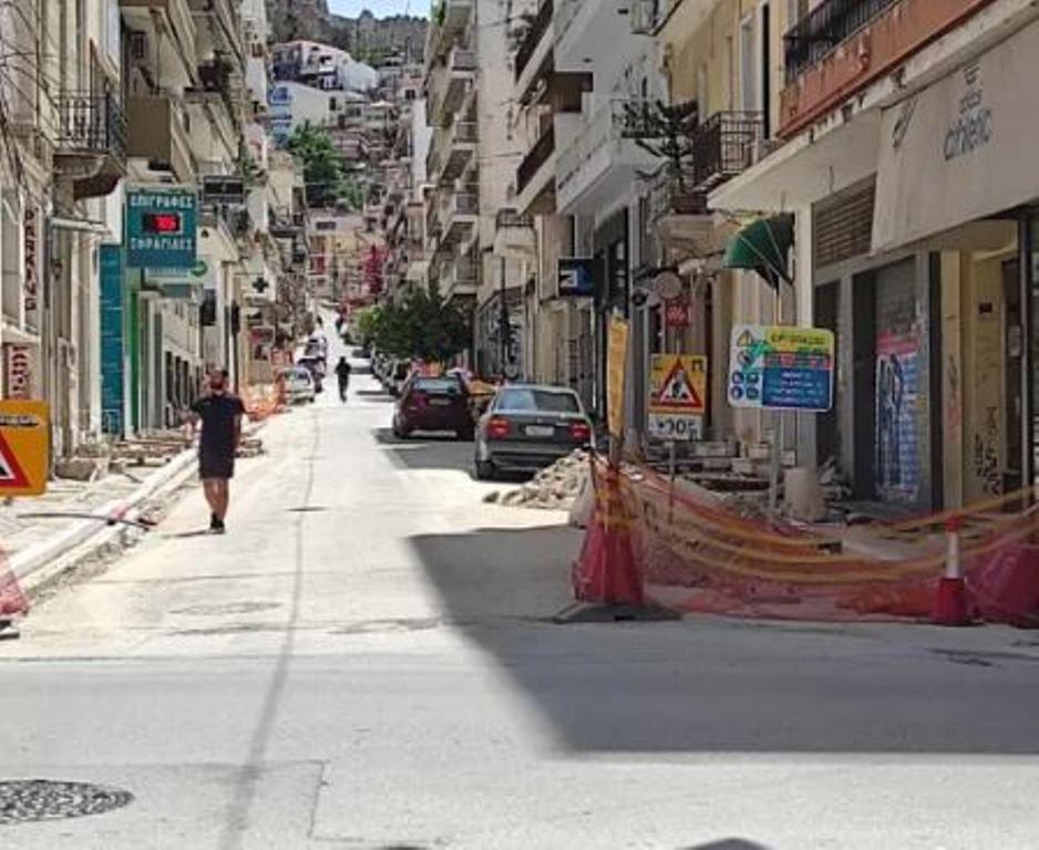 Πεζοδρόμηση Μαιζώνος