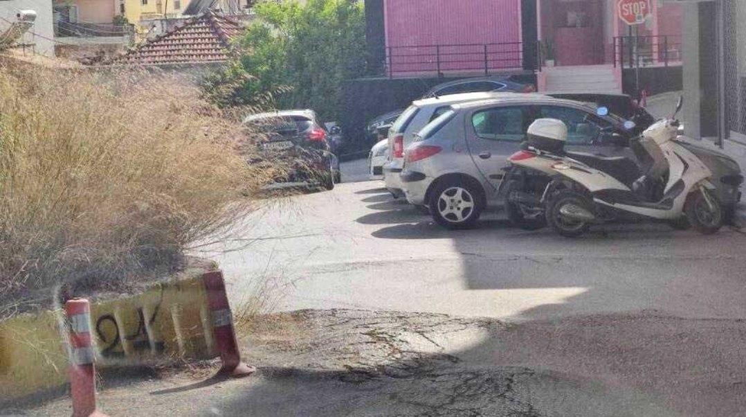 ΠΑΤΡΑ: Κάτοικοι της Αρόης ζητούν επισκευή του δρόμου μπροστά από το αιωνόβιο δέντρο