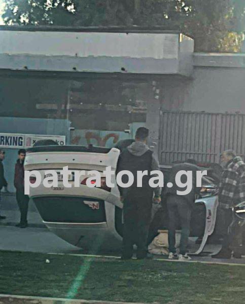 τροχαίο ατύχημα, ανατροπή οχήματος, Νέα Εθνική Οδός Πατρών-Αθηνών, χωρίς τραυματισμούς, κυκλοφοριακή ρύθμιση, έρευνα αιτίων, προσοχή οδηγών, κανόνες οδικής κυκλοφορίας