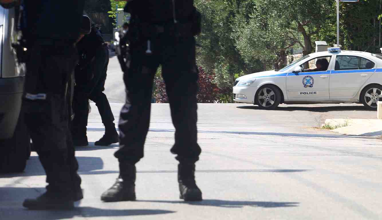 Τούρκος, ΕΥΠ, πυροβολισμοί, Θεσσαλονίκη, Ροδόπη, σύλληψη, τουρκική μαφία, Daltons, πρατήριο καυσίμων, παρακολούθηση, Γκιουλέν, πολιτικό άσυλο, συμβόλαια θανάτου, ναρκωτικά, μαφιόζοι, Αντιτρομοκρατική, οργανωμένο έγκλημα, Ελλάδα, συνοριακοί έλεγχοι, κάμερες ασφαλείας, εγκληματικότητα, πράκτορες, καταδίωξη, αστυνομική επιχείρηση, μυστικές υπηρεσίες, υπόκοσμος, πόλεμος συμμοριών, Τουρκία, ένοπλη επίθεση, ελληνική ασφάλεια
