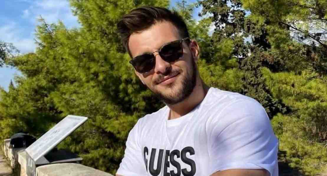 Τρίκαλα, Λευκάδα, Κάθισμα, πνιγμός, 30χρονος, Στέφανος Κέμος, τραγωδία, θάνατος, κακοκαιρία, κύματα, γάμος, bachelor, κοινωνία Τρικάλων, επιχειρηματίας, αντιπροσωπεία αυτοκινήτων, πένθος, παραλία, Λιμενικό, ΕΚΑΒ, Πυροσβεστική, νοσοκομείο Λευκάδας