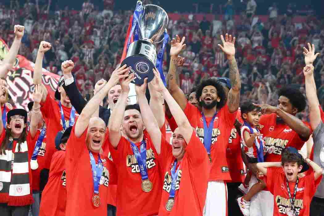 ολυμπιακός, παναθηναϊκός, πρωτάθλημα, τελικοί, νίκες, ανατροπή, φάιναλ-φορ, ατυχία, ψυχή, πάθος, τίτλος, θρύλος, σκληρή σειρά, πρωταθλητής, μπάσκετ, ελληνικό πρωτάθλημα, αντίπαλος, αντοχή, μεγάλη επιστροφή