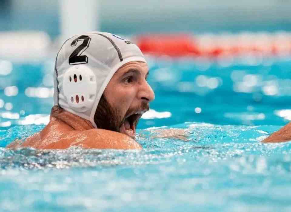 Εθνική ομάδα πόλο, Ελλάδα, χάλκινο μετάλλιο, Παγκόσμιο Πρωτάθλημα, Σιγκαπούρη, Σερβία, Ολυμπιονίκης, Παρίσι 2024, νίκη, θρίαμβος, αθλητισμός, πόλο ανδρών, μετάλλιο, πρωτάθλημα, ασταμάτητη ομάδα, παγκόσμια ελίτ, ελληνικό πόλο