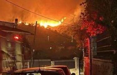 Νέα φωτιά στα Συχαινά – Προληπτική Εκκένωση στις Περιοχές Μπάλα και Βούντενης