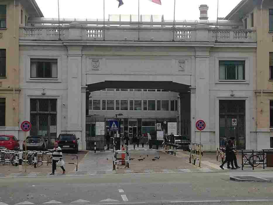 Δημήτρης, 15χρονος, μεταμόσχευση ήπατος, θερμοπληξία, Μέτσοβο, Τορίνο, νοσοκομείο Le Molinette, Ρενάτο Ρομανιόλι, ηπατική ανεπάρκεια, αποσωλήνωση, επικοινωνία με περιβάλλον, Μονάδα Ημιεντατικής Θεραπείας, Ιταλία, ανάρρωση, μεταμοσχευτικό κέντρο, νευρολογική αποκατάσταση, επιτυχής μεταμόσχευση, εξιτήριο, ιατρική ομάδα, αισιοδοξία