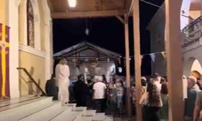 Παναγία, Δεκαπενταύγουστος, Κοίμηση της Θεοτόκου, Πάτρα, Αχαΐα, Γηροκομίτισσα, Ιερά Μονή, θαυματουργή εικόνα, προσκύνημα, πιστοί, θρησκευτική εορτή, ορθοδοξία, λιτάνευση, παραμονή, πανηγυρική λειτουργία, ευλάβεια, κατάνυξη, παράδοση, Πάσχα του καλοκαιριού, προσκυνητές