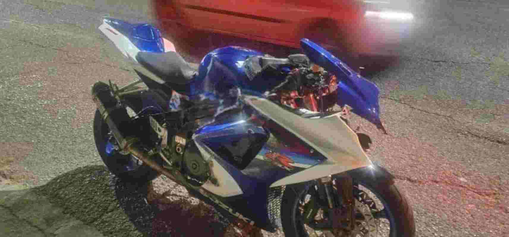 δυστύχημα Πάτρα, accident Patras, τροχαίο Πάτρα, car accident Patras, μηχανή μεγάλου κυβισμού, high cc motorcycle, παράσυρση πεζών, pedestrian hit, γιαγιά σκοτώθηκε, grandmother killed, εγγονή τραυματίστηκε, granddaughter injured, Ακτή Δυμαίων Πάτρα, Akti Dymeon Patras, παραβίαση κόκκινου φαναριού, red light violation, τραγωδία στην Πάτρα, tragedy in Patras, αστυνομική έρευνα δυστυχήματος, police investigation accident, νεκρή γυναίκα Πάτρα, dead woman Patras, παιδί τραυματίστηκε Πάτρα, child injured Patras