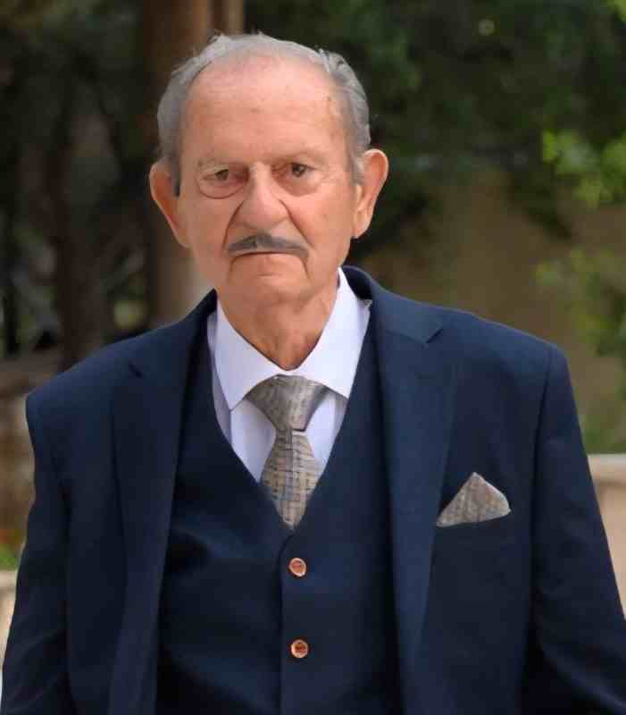 Κωνσταντίνος Σπυρόπουλος, Konstantinos Spyropoulos, θάνατος Πατρα, death Patras, Μαγούλα Πατρών, Magoula Patras, εξόδιος ακολουθία, funeral service, κηδεία Καστρίτσι, funeral Kastritsi, Ιερός Ναός Υπαπαντής, Church of Ypapanti, Άνω Καστρίτσι νεκροταφείο, Ano Kastritsi cemetery, συνταξιούχος ταξιτζής, retired taxi driver, Δήμος Πατρέων, Municipality of Patras, Κωνσταντίνος Μπουρδούλης, Konstantinos Bourdoulis, αποχαιρετισμός φίλου, farewell to a friend, τοπική κοινωνία Πάτρας, local community of Patras, γαμήλιο γλέντι, wedding celebration, πέθανε χορεύοντας, died while dancing