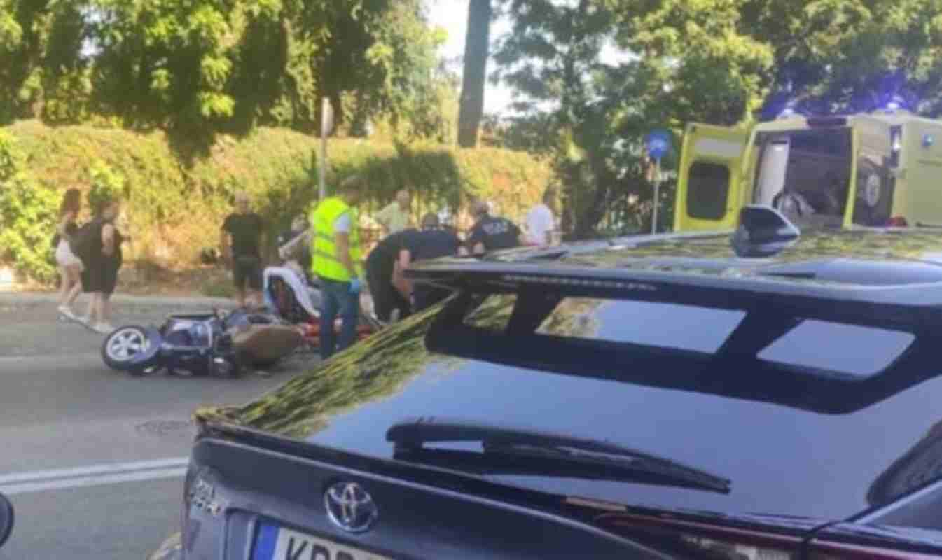 τροχαίο ατύχημα, road accident, σύγκρουση δικύκλων, motorcycle collision, τραυματίες, injured riders, ΕΚΑΒ, ambulance Greece, νοσοκομείο, hospital, Τροχαία, traffic police, ασθενοφόρο, ambulance, σημερινό τροχαίο, today’s accident, δίκυκλα, motorbikes, σύγκρουση, crash, τραυματισμός οδηγών, driver injuries