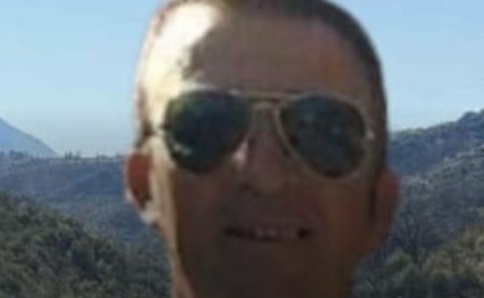 κυνήγι αγριογούρουνου, wild boar hunting, τραγωδία Γορτυνία, Gortynia tragedy, πυροβολισμός φίλου, friend shooting, δυστύχημα Δυτική Ελλάδα, accident Western Greece, 57χρονος νεκρός, 57-year-old dead, 42χρονος φίλος, 42-year-old friend, κυνηγετικό δυστύχημα, hunting accident, Πύργος Ηλείας, Pyrgos Ilia, Νιοχώρι, Niochori, πυκνή βλάστηση, dense vegetation, αστυνομική έρευνα,