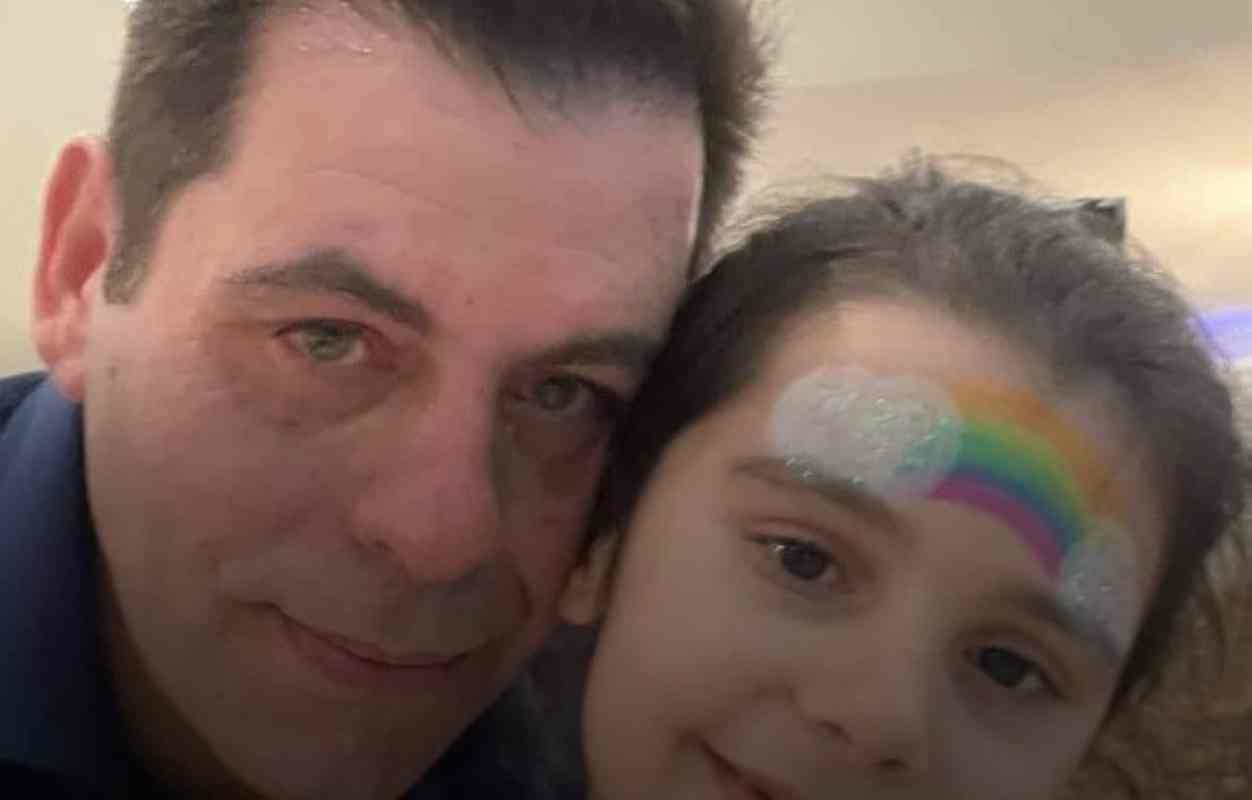 8χρονη Μαρία, 8-year-old Maria, Καραμανδάνειο νοσοκομείο Παίδων, Karamanadaneio Children’s Hospital, ηρωίδα γιαγιά, heroic grandmother, Τιτίκα Βασιλοπούλου, Titika Vassilopoulou, τροχαίο Ακτή Δυμαίων, Akti Dymaion accident, αυτοθυσία γιαγιάς, grandmother’s sacrifice, τροχαίο δυστύχημα Πάτρα, Patras traffic accident, παιδικό ατύχημα, child accident, μηχανή μεγάλου κυβισμού, high-capacity motorcycle, οικογενειακή τραγωδία, family tragedy, ανάρρωση Μαρία, Maria recovery, τοπική κοινωνία Πάτρα, Patras local community, ελληνική επικαιρότητα, Greek news, συγκινητική ιστορία, touching story, θυσία για εγγόνι, sacrifice for granddaughter, νοσηλεία στο σπίτι, home hospitalization