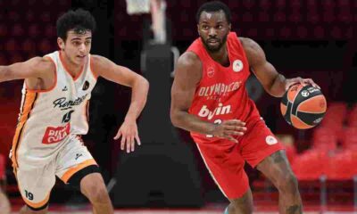 Ολυμπιακός, Olympiacos, Προμηθέας Πάτρας, Promitheas Patras, φιλικό προετοιμασίας, preseason friendly, ελληνικό μπάσκετ, Greek basketball, Γιώργος Μπαρτζώκας, Giorgos Bartzokas, Ηλίας Παπαθεοδώρου, Ilias Papatheodorou, Basket League, ελληνική Basket League, Greek Basket League, Ευρώπη μπάσκετ, European basketball, φιλικά παιχνίδια, preseason games, νέα σεζόν, new season, προετοιμασία ομάδας, team preparation, ΣΕΦ, Peace and Friendship Stadium