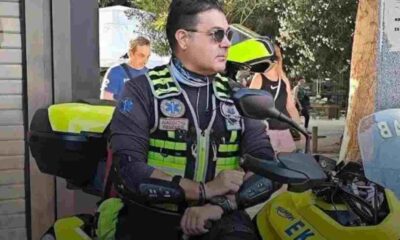 Δημήτρης Μητρόπουλος, Dimitris Mitropoulos, διασώστης ΕΚΑΒ, EKAV paramedic, μοτοσικλετιστής ΕΚΑΒ, EKAV motorcyclist, μοτοσικλέτα ταχείας ανταπόκρισης, rapid response motorcycle, μοτοσικλέτα ασθενοφόρο, ambulance motorcycle, τροχαίο δυστύχημα, fatal road accident, Καλλιθέα δυστύχημα, Kallithea accident, θάνατος διασώστη, paramedic death, Καλαμάτα ΕΚΑΒ, Kalamata EKAV, πρωτοπόρος διασώστης, pioneer paramedic, επείγουσα προνοσοκομειακή φροντίδα, emergency pre-hospital care