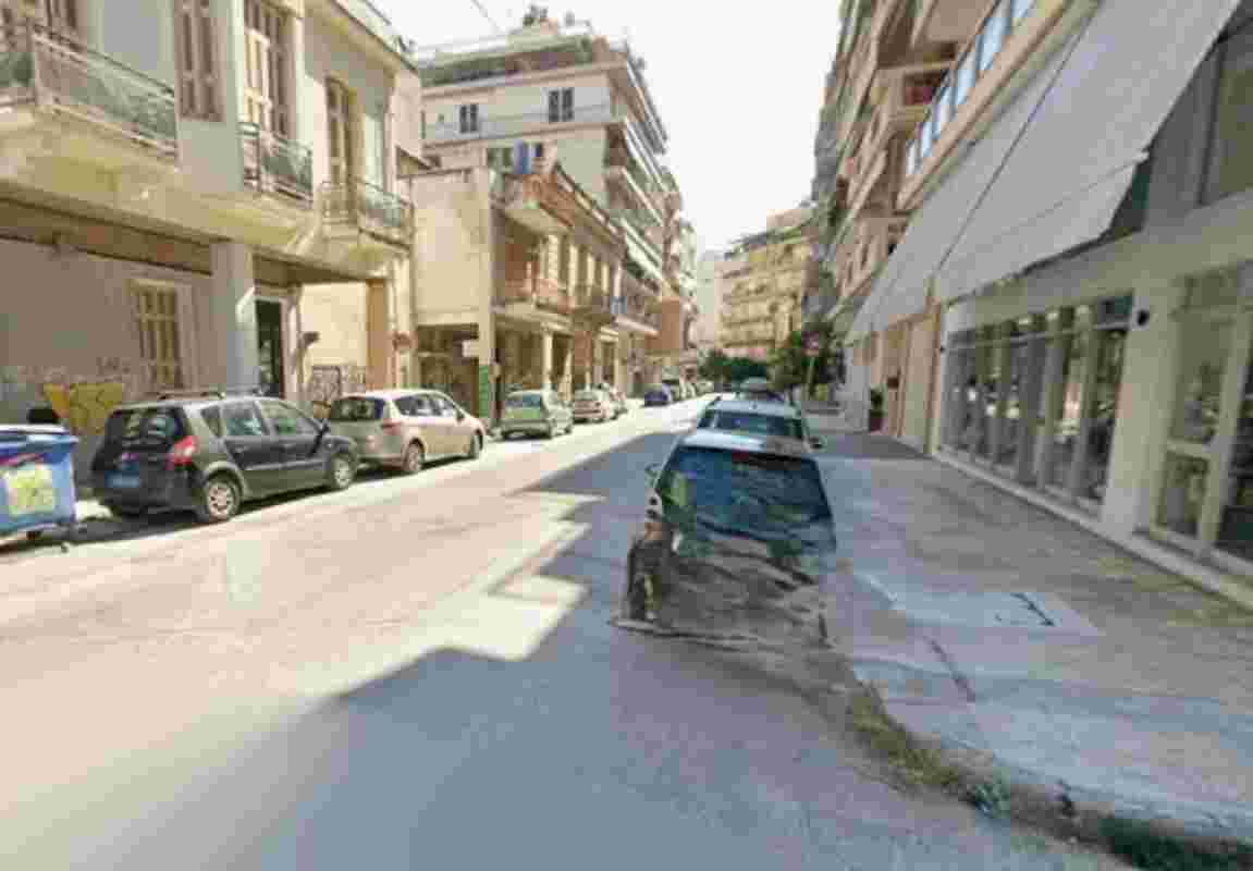 Ταξί χτύπησε πεζό, εγκατάλειψη τραυματία, τροχαίο Πάτρα, Κανακάρη Καλαμογδάρτη, οδηγός ταξί έβρισε πεζό, πεζός με αναπηρία, νομικές ενέργειες τροχαίο, ασυνείδητος οδηγός, Taxi hit pedestrian, hit and run Greece, injured disabled pedestrian, Patras traffic accident, Kanakari Kalamogdarti, taxi driver abuse, legal action traffic, negligent driver, εγκατάλειψη θύματος τροχαίου, hit-and-run driver Patras, αποζημίωση τροχαίο,