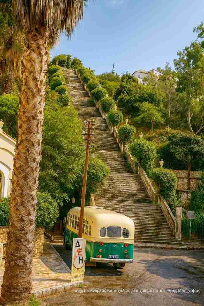 Πάτρα, Patras, Σκάλες Αγίου Νικολάου, Agios Nikolaos Stairs, παλιές φωτογραφίες Πάτρα, old photos Patras, ιστορία Πάτρας, history of Patras, ασπρόμαυρες φωτογραφίες, black and white photos, επιχρωματισμός φωτογραφιών, photo colorization, Ανδρέας Καραχάλιος, Andreas Karahalios, Άρης Μπετχαβάς, Aris Bethavas, Patras Memories, παλιά Πάτρα, old Patras, τοπική ιστορία, local history, νοσταλγία Πάτρα, nostalgia Patras, φωτογραφικό αρχείο, photo archive, πολιτιστική κληρονομιά, cultural heritage, 1960s Greece, Ελλάδα δεκαετία ’60, Greek urban history,