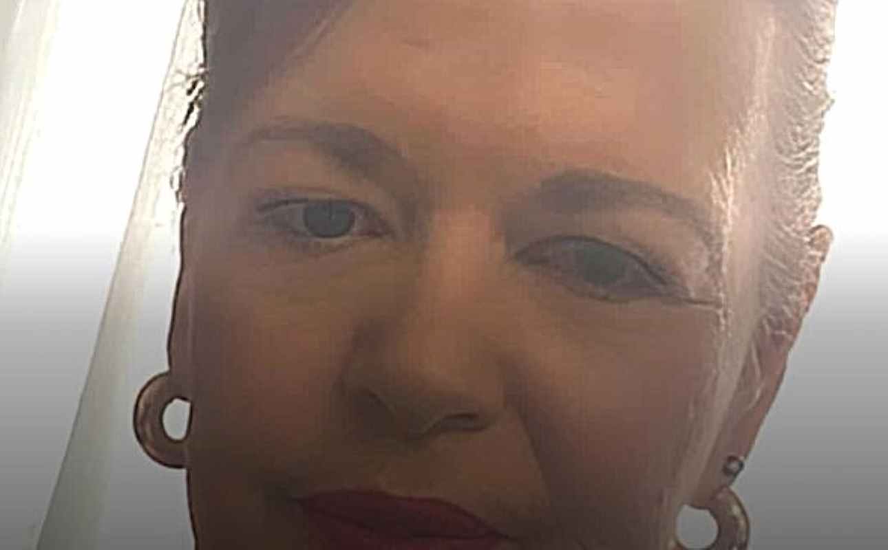 Πάτρα, Patras, κυτταρολόγος, cytologist, γιατρός, doctor, ιατρείο Κανακάρη, Kanakari clinic, θάνατος γιατρού, doctor’s death, πρόωρος χαμός, untimely loss, καρκίνος, cancer, απώλεια, loss, κηδεία, funeral, τοπική κοινωνία, local community, ιατρική κοινότητα, medical community, ανάρτηση στο διαδίκτυο, social media post, συγκίνηση, emotion, θλίψη, grief, ιατρός Πάτρας, doctor in Patras, ειδικός κυτταρολόγος,