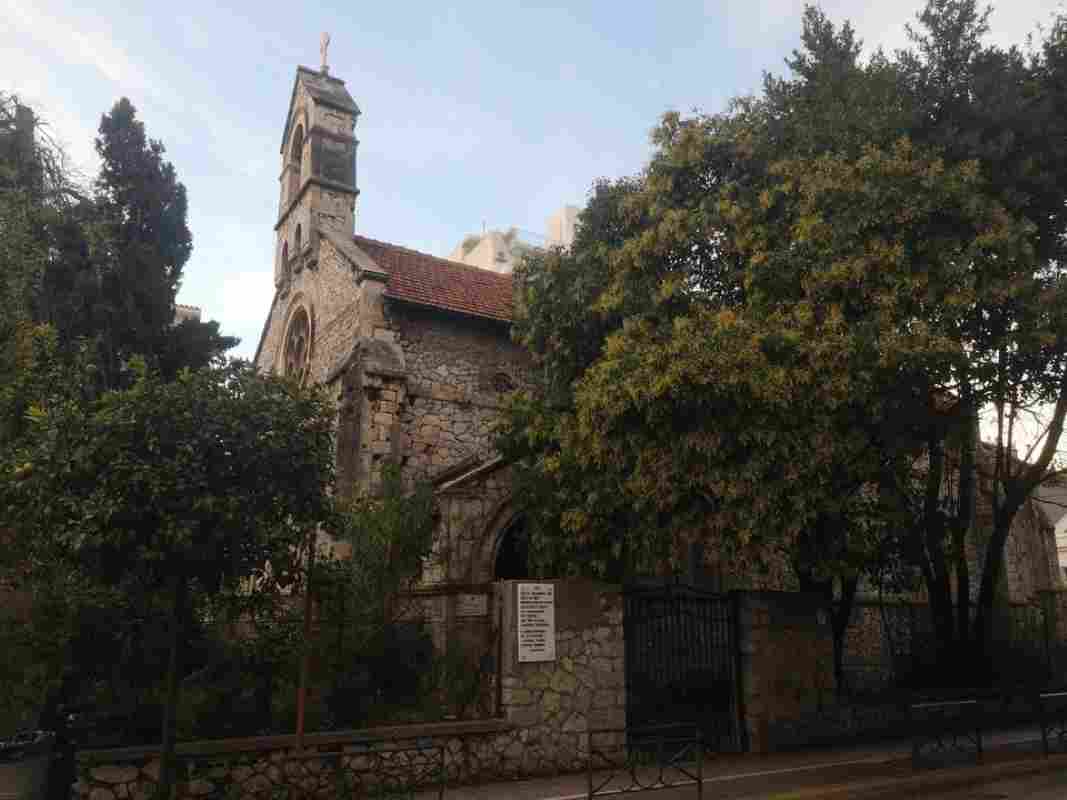 Αγγλικανική Εκκλησία Αγίου Ανδρέα, Anglican Church St Andrew Patras Νεογοτθικός ρυθμός, Neo-Gothic architecture Ιστορικός ναός Πάτρα, Historic church Patras Εκκλησία Αγίου Ανδρέα Πάτρα, St Andrew's Church Patras Αρχιτεκτονική Πάτρα, Patras architecture Σταφιδεμπόριο Πάτρα, Patras currant trade Εμφανής λιθοδομή, exposed masonry Θωμάς Βουδ, Thomas Wood Αγγλική κοινότητα Πάτρα, English community Patras Κωδωνοστάσιο, bell tower Πάτρα μνημεία, Patras monuments Αναστήλωση εκκλησίας, church restoration
