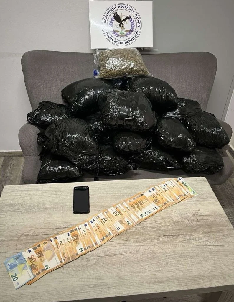 Ναρκωτικά Πάτρα, Drug bust Patras, Κατάσχεση κάνναβης, Cannabis seizure, 12.846 γραμμάρια, 12.846 grams, 13 κιλά χασίς, 13 kilos hashish, Διακίνηση ναρκωτικών, Drug trafficking, Σύλληψη 63χρονου, 63-year-old arrested, Γνωστός επαγγελματίας Πάτρας, Patras known professional, Ασφάλεια Πατρών, Patras Police, Τμήμα Δίωξης Ναρκωτικών, Drug Enforcement Division, Έρευνα αποθήκη, Warehouse search, Συγγενικό πρόσωπο 37χρονου, Relative of 37-year-old, Δικογραφία ναρκωτικών, Drug case file, 8.190 ευρώ,