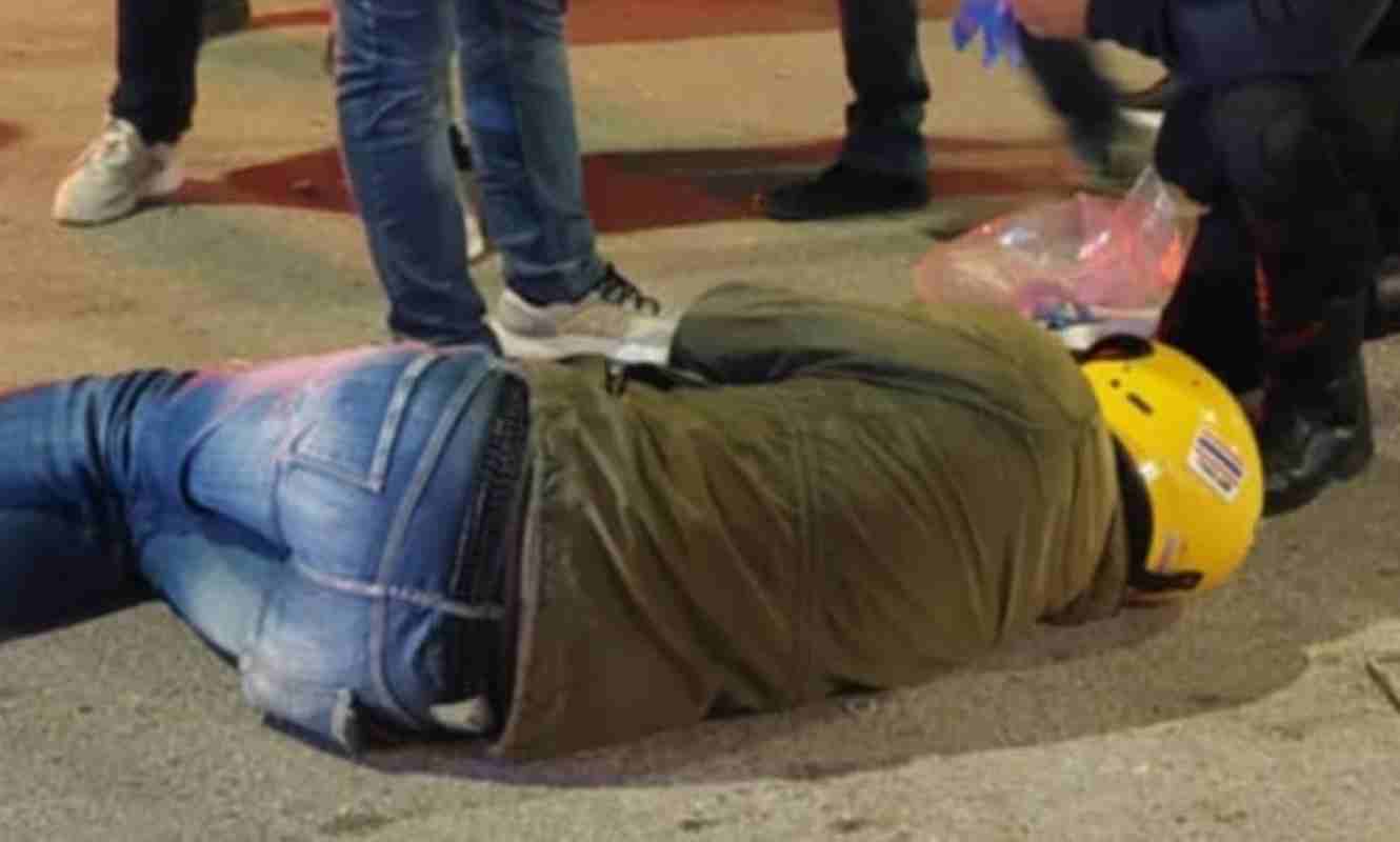 Τροχαίο, ατύχημα, Πάτρα, Κανακάρη, Πατρέως, σύγκρουση, ΙΧ, δίκυκλο, έμπορος, φοιτητές, τραυματισμός, Τροχαία, Patras, accident, crash, Kanakari, Patreos, street, collision, car, motorcycle, merchant, students, injury, traffic police